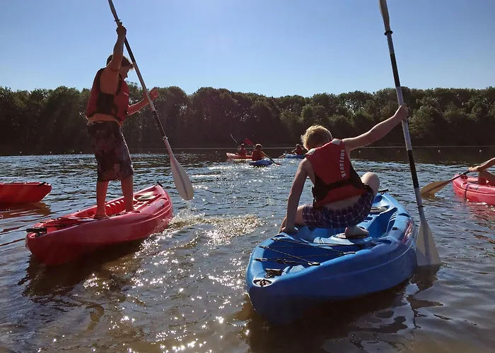 Recreatiepark Riverside Kamp alanı *